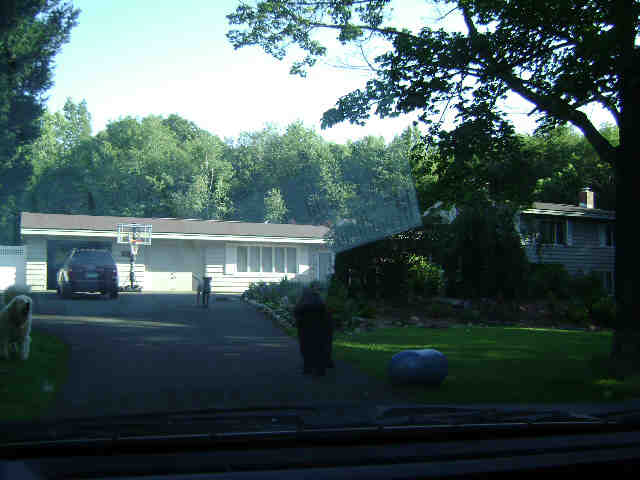 Building photograph for 199 MUNGER LN